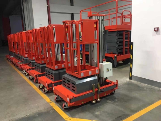 Piattaforma di lavoro in alluminio a spinta manuale a masto singolo con porta a doppia cerniera