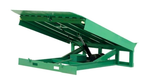 Piattaforma di accesso stazionaria del carrello elevatore della rampa del magazzino per carico di carico 15 tonnellate